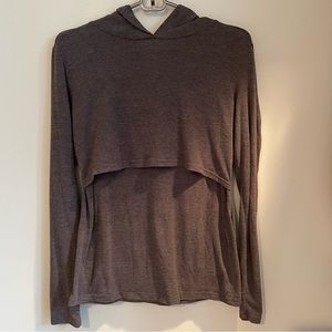 Nursing sweatshirt - Amazon brand